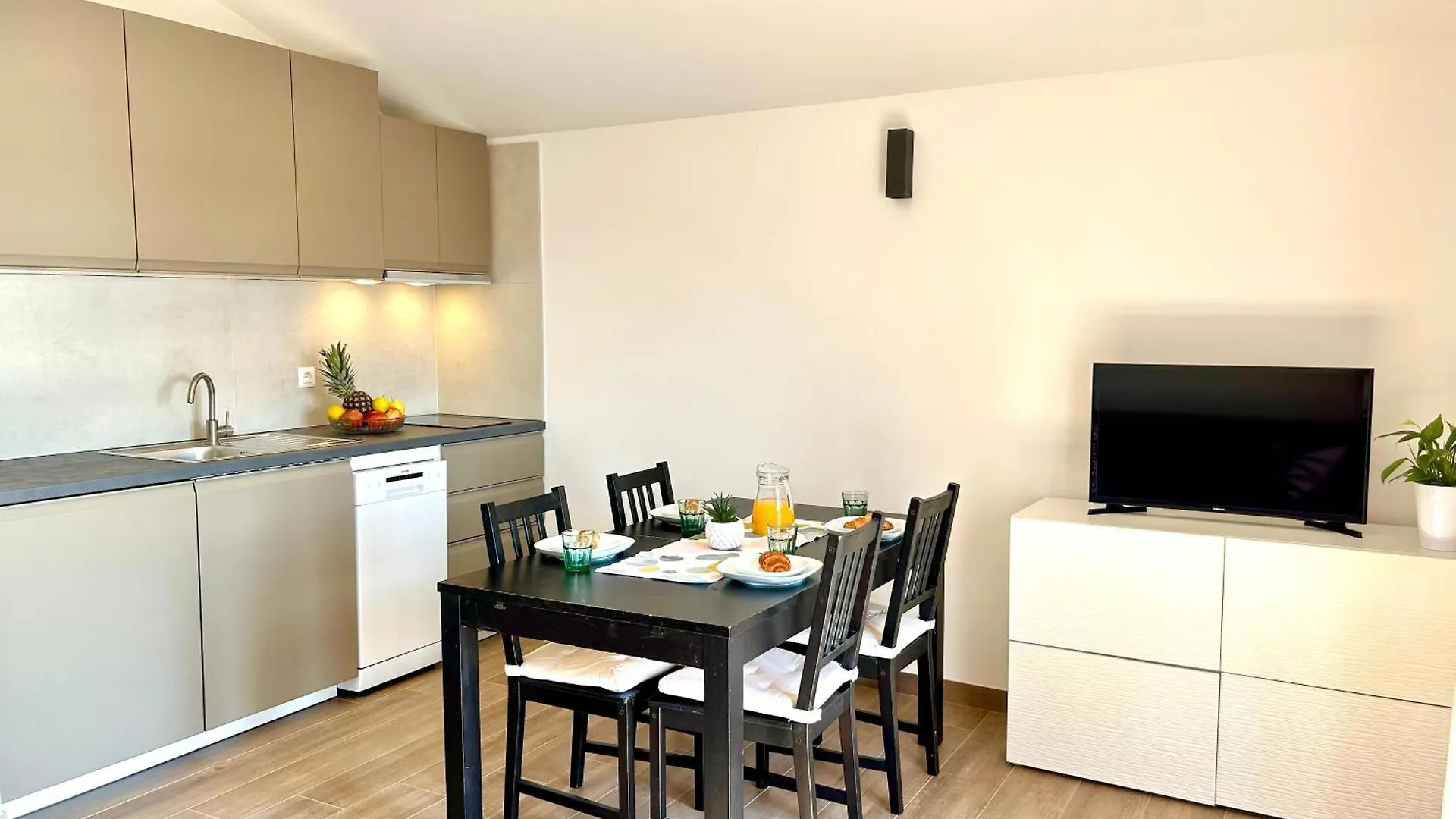 Apartments Ana Novigrad Istria